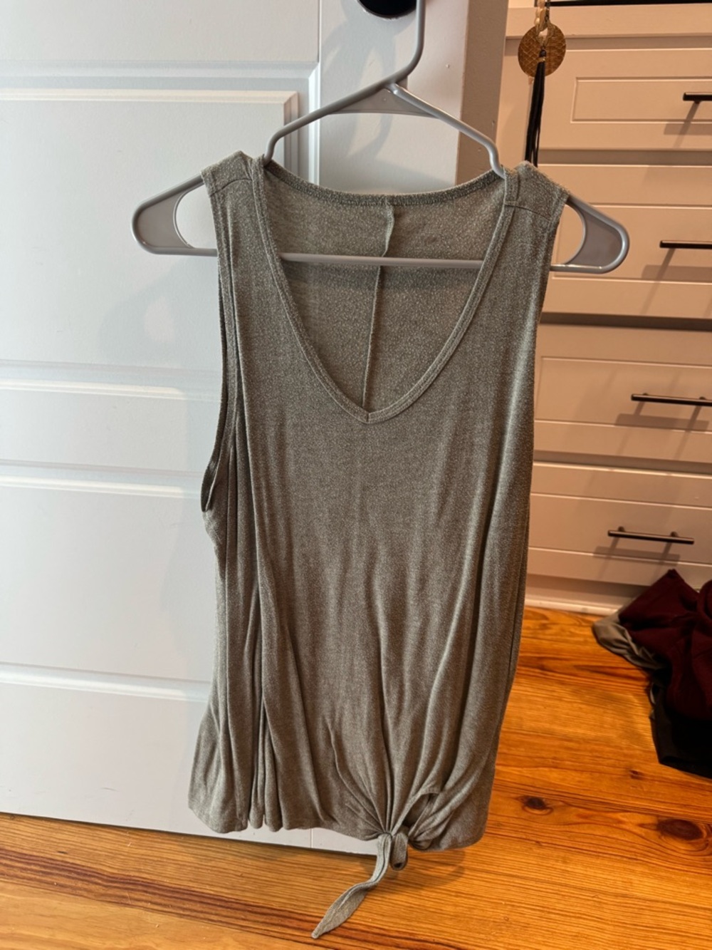 Sleeveless V-Neck Tie-Hem Tank Top - Olive Green
